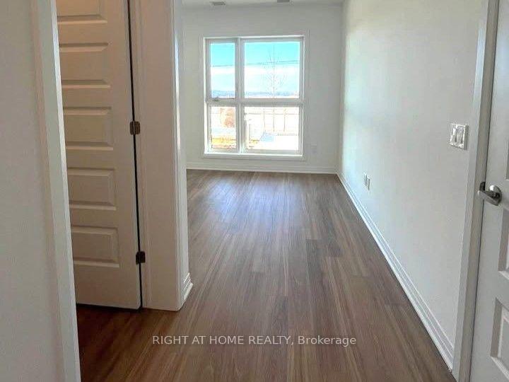Photo 7 of 490 Gordon Krantz Avenue, Milton, Walker — HOMEH