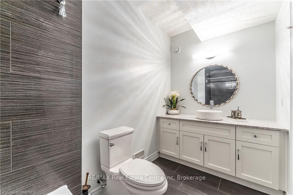 Photo 26 of 115 Mccann Street, Guelph, Kortright East — HOMEH