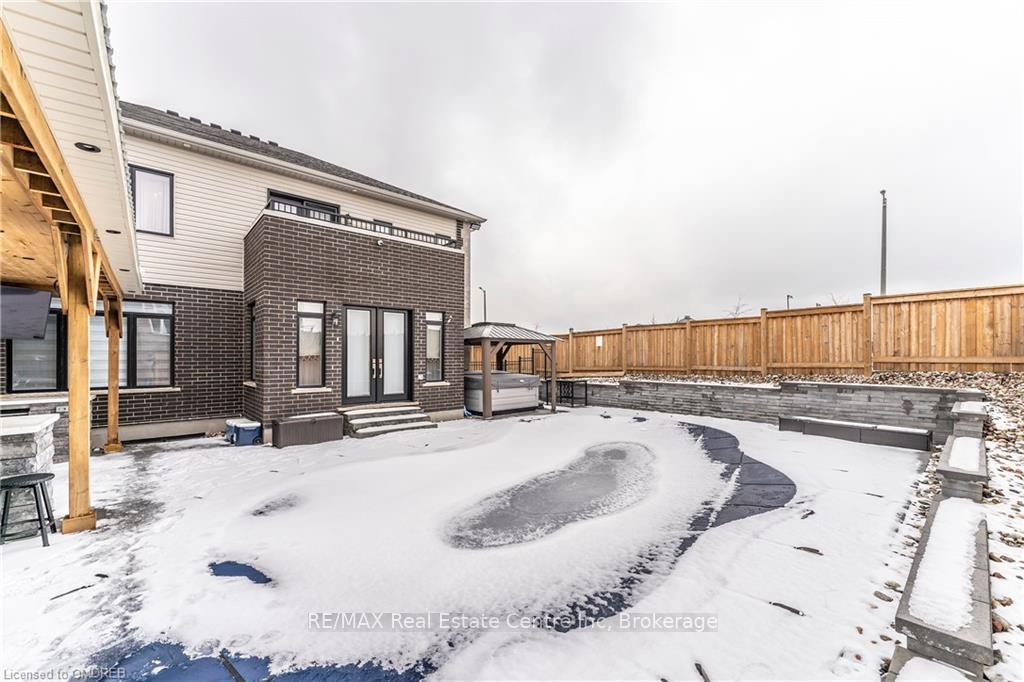 Photo 29 of 115 Mccann Street, Guelph, Kortright East — HOMEH