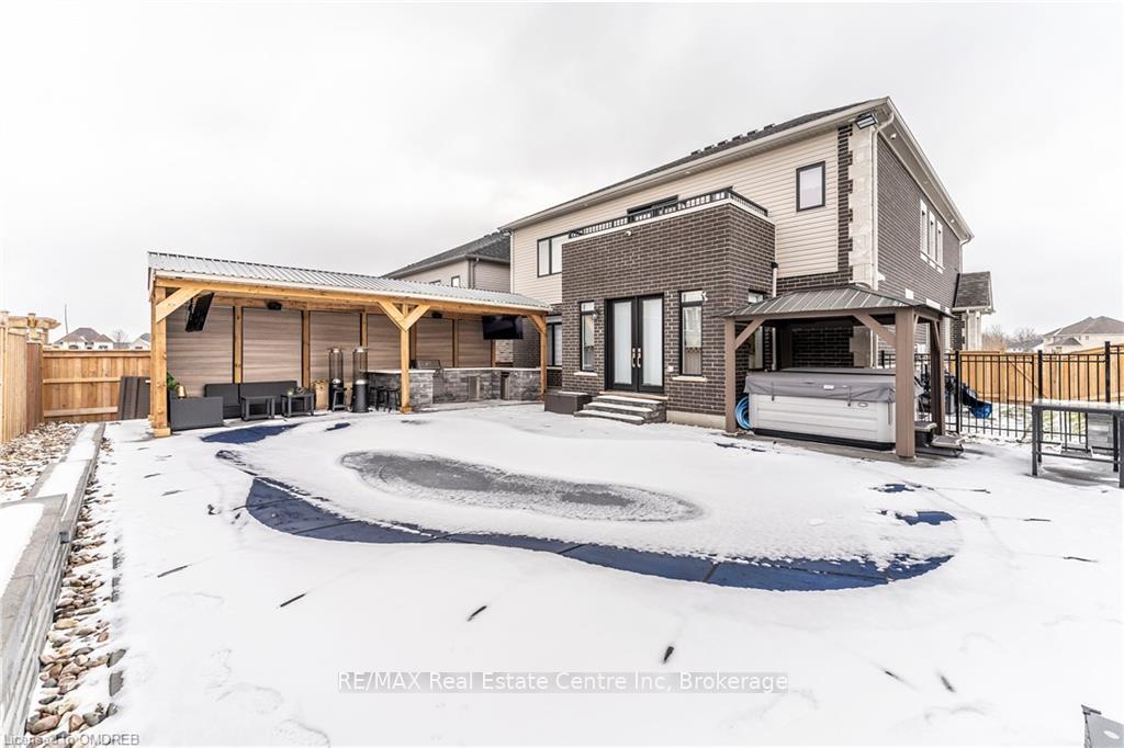 Photo 30 of 115 Mccann Street, Guelph, Kortright East — HOMEH