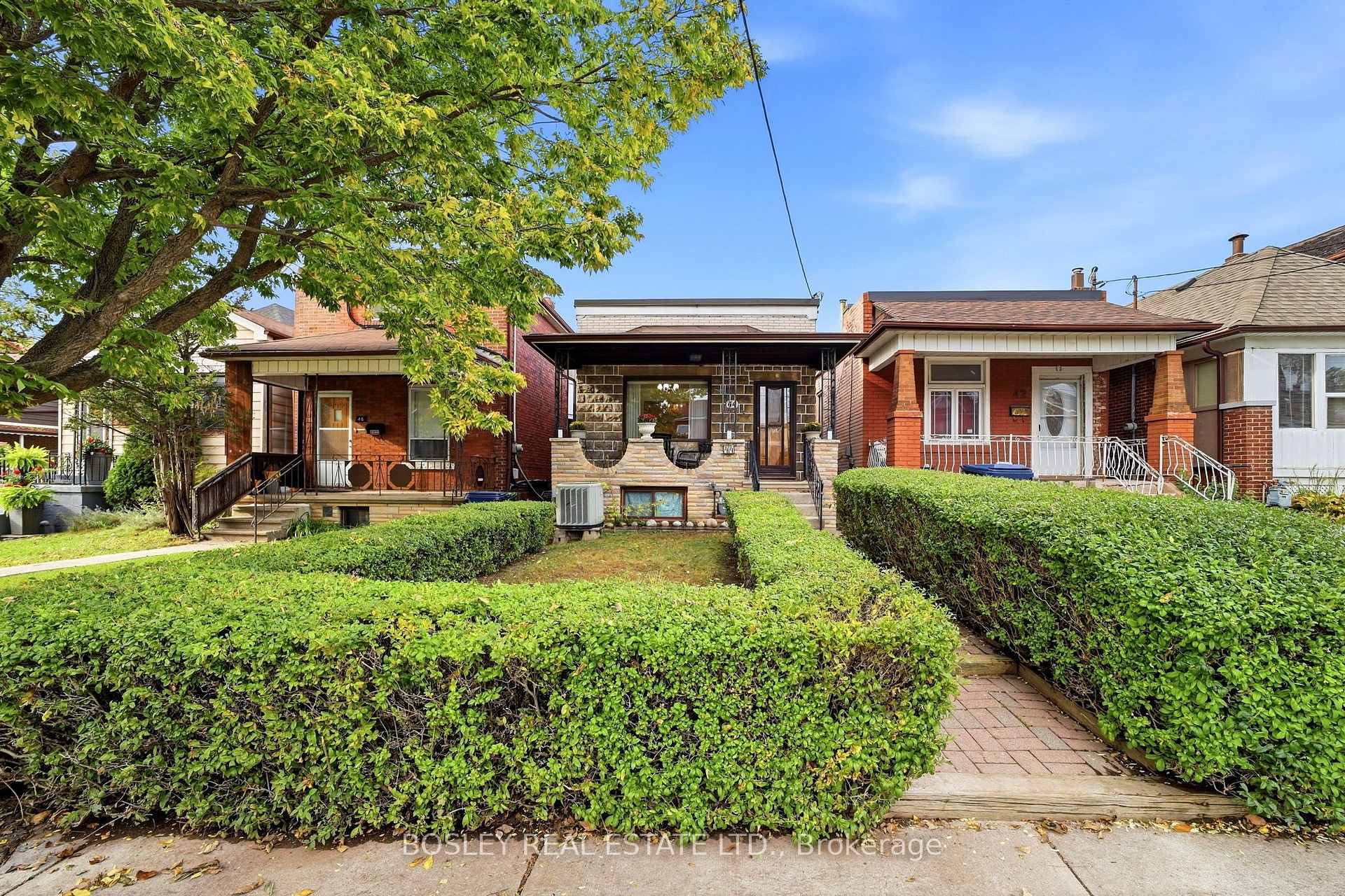 Photo of 44 Conway Avenue