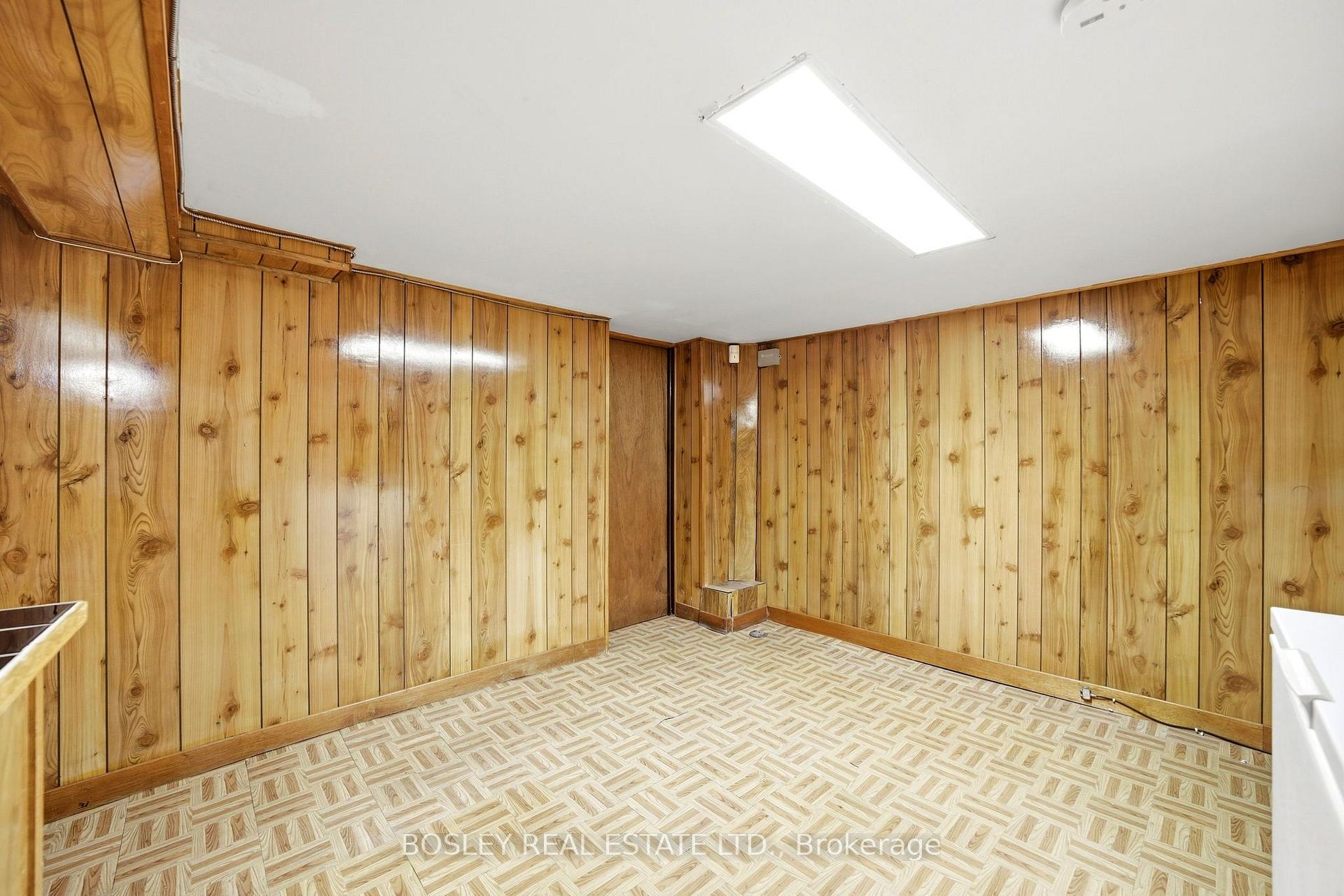 Photo 29 of 44 Conway Avenue, Toronto, Oakwood Village — HOMEH