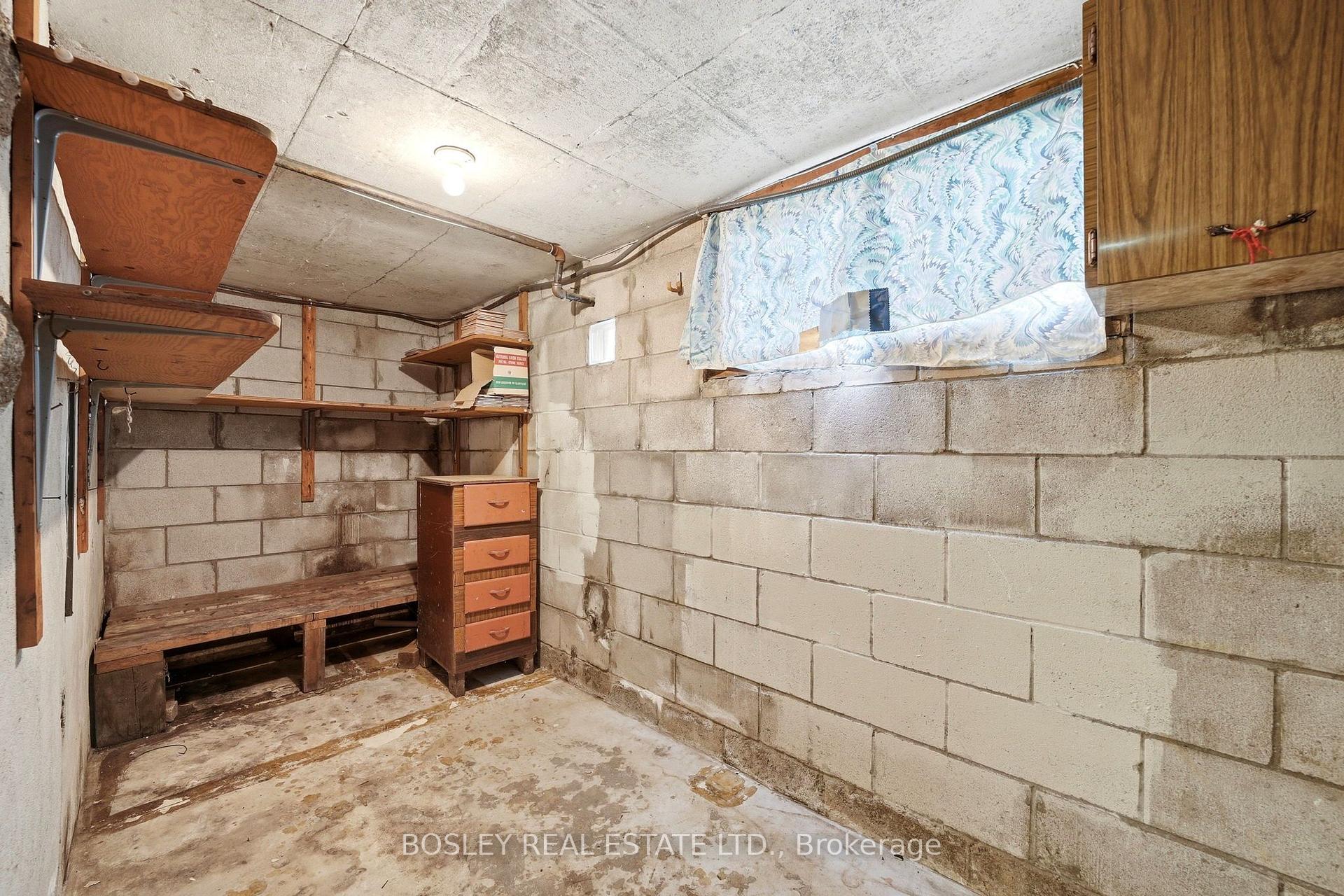 Photo 33 of 44 Conway Avenue, Toronto, Oakwood Village — HOMEH