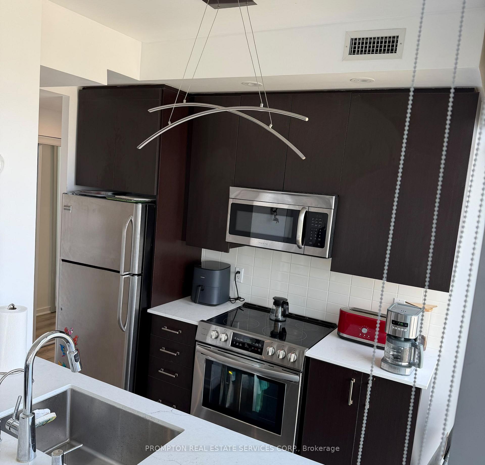 Photo 7 of Unit 3011, 105 The Queensway, Toronto, High Park-Swansea — HOMEH