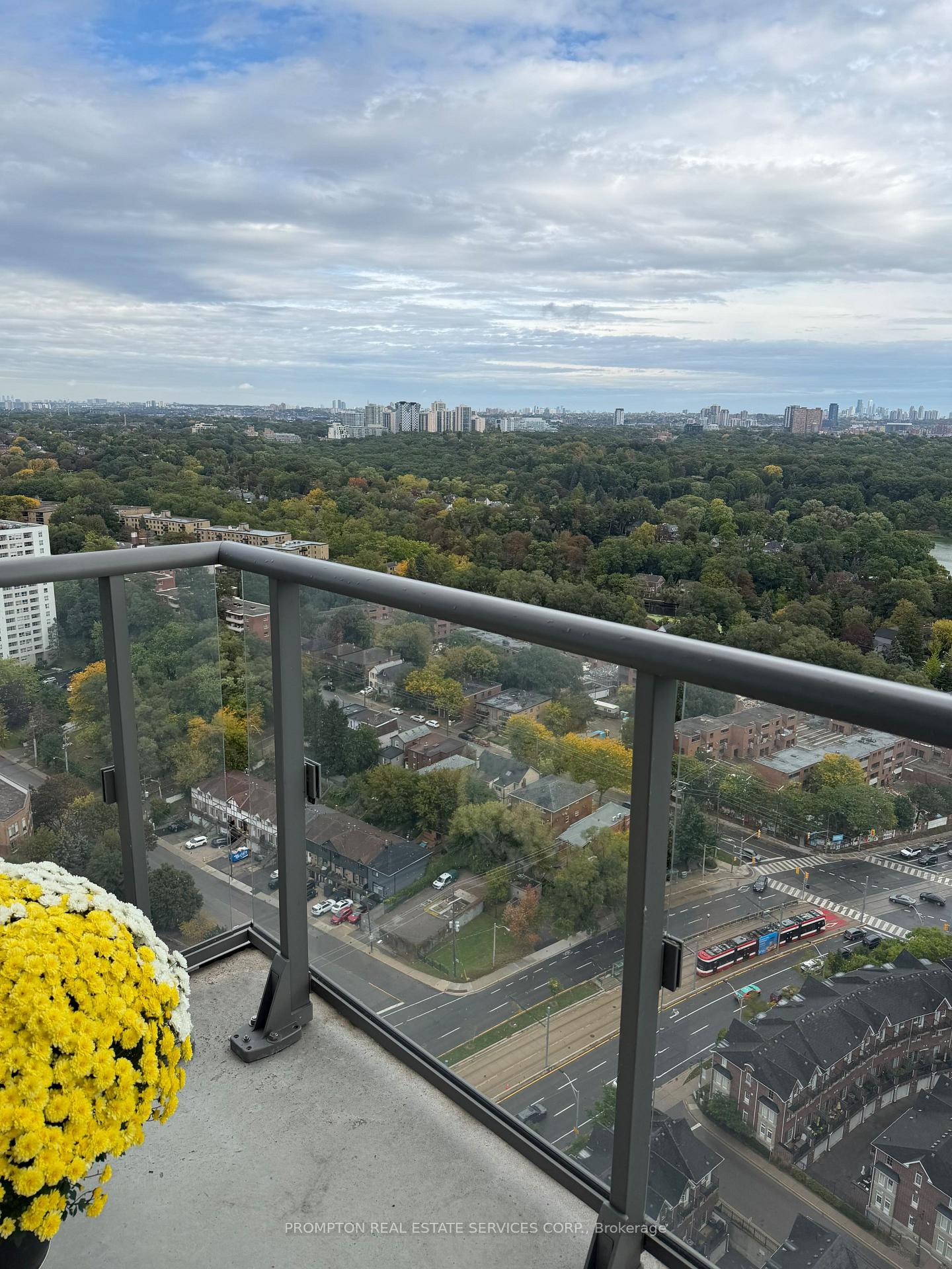 Photo 17 of Unit 3011, 105 The Queensway, Toronto, High Park-Swansea — HOMEH