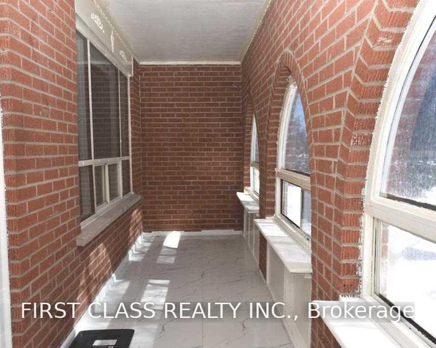 Photo 3 of 76 Cundles Road E, Barrie, Cundles East — HOMEH
