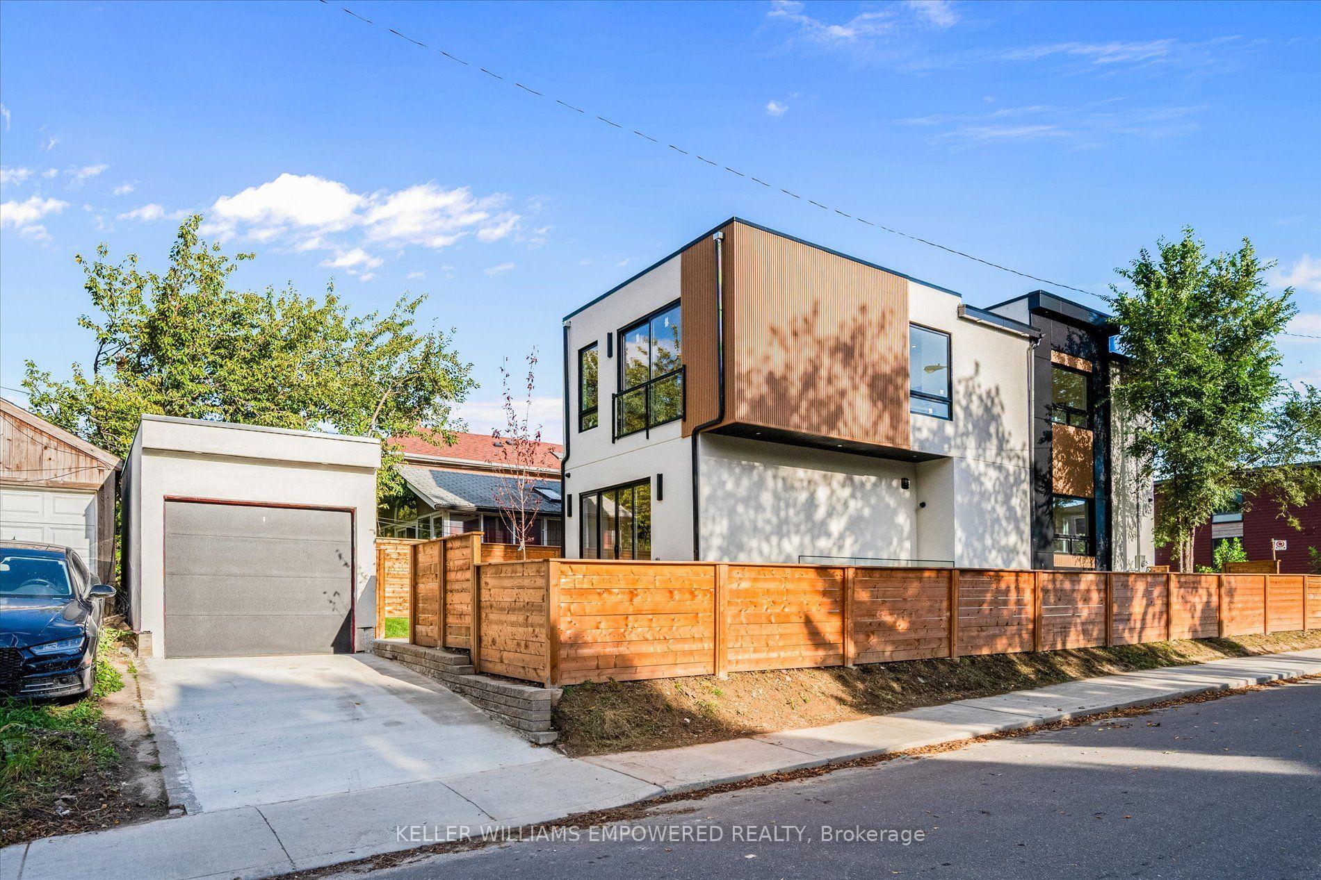 Photo 7 of 16 Trenton Avenue, Toronto, Woodbine-Lumsden — HOMEH