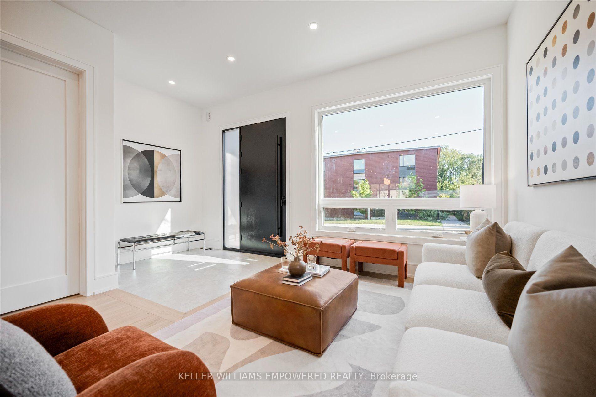 Photo 10 of 16 Trenton Avenue, Toronto, Woodbine-Lumsden — HOMEH