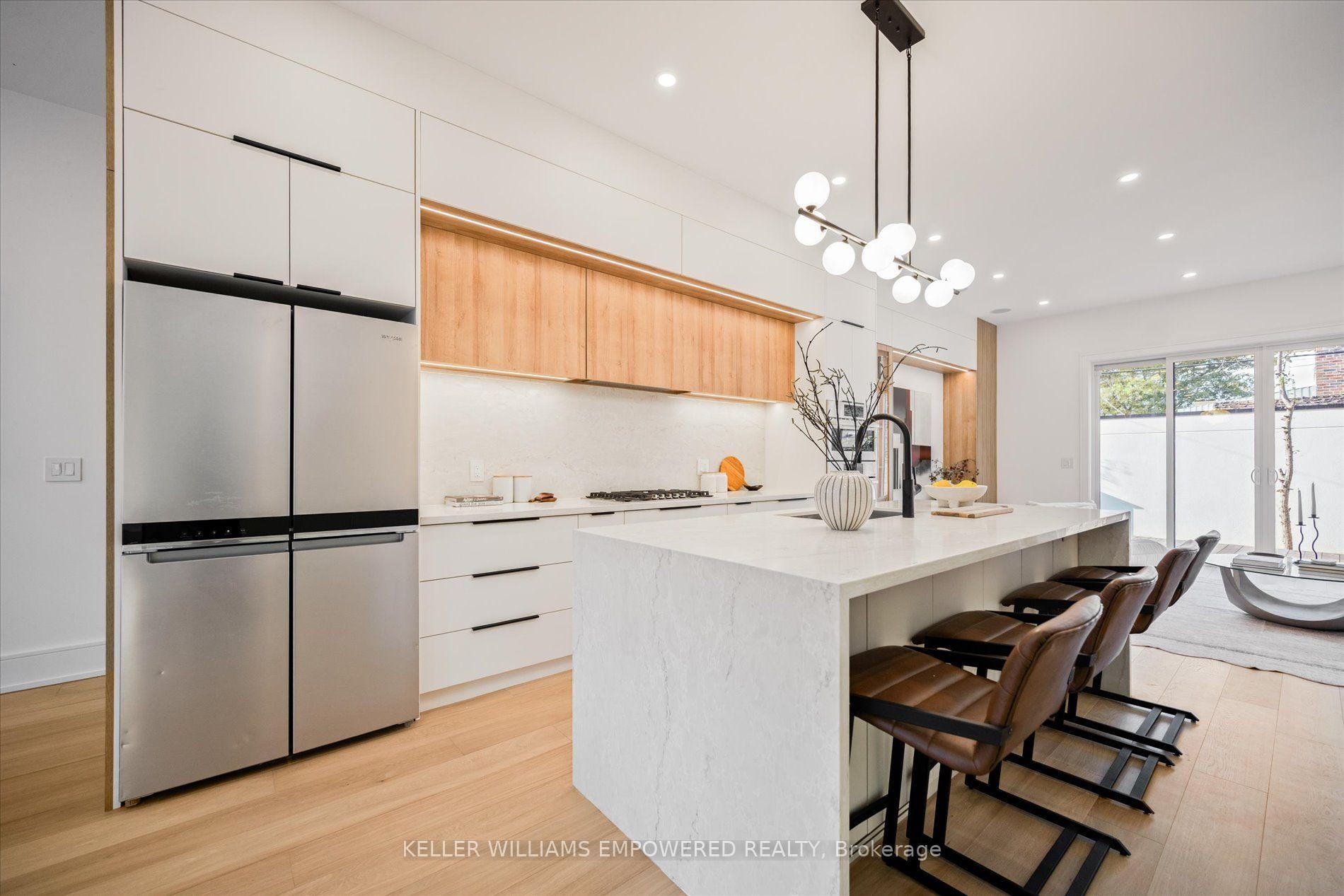 Photo 13 of 16 Trenton Avenue, Toronto, Woodbine-Lumsden — HOMEH