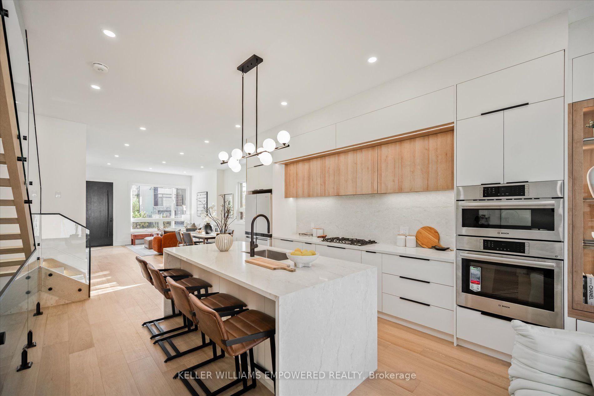 Photo 15 of 16 Trenton Avenue, Toronto, Woodbine-Lumsden — HOMEH