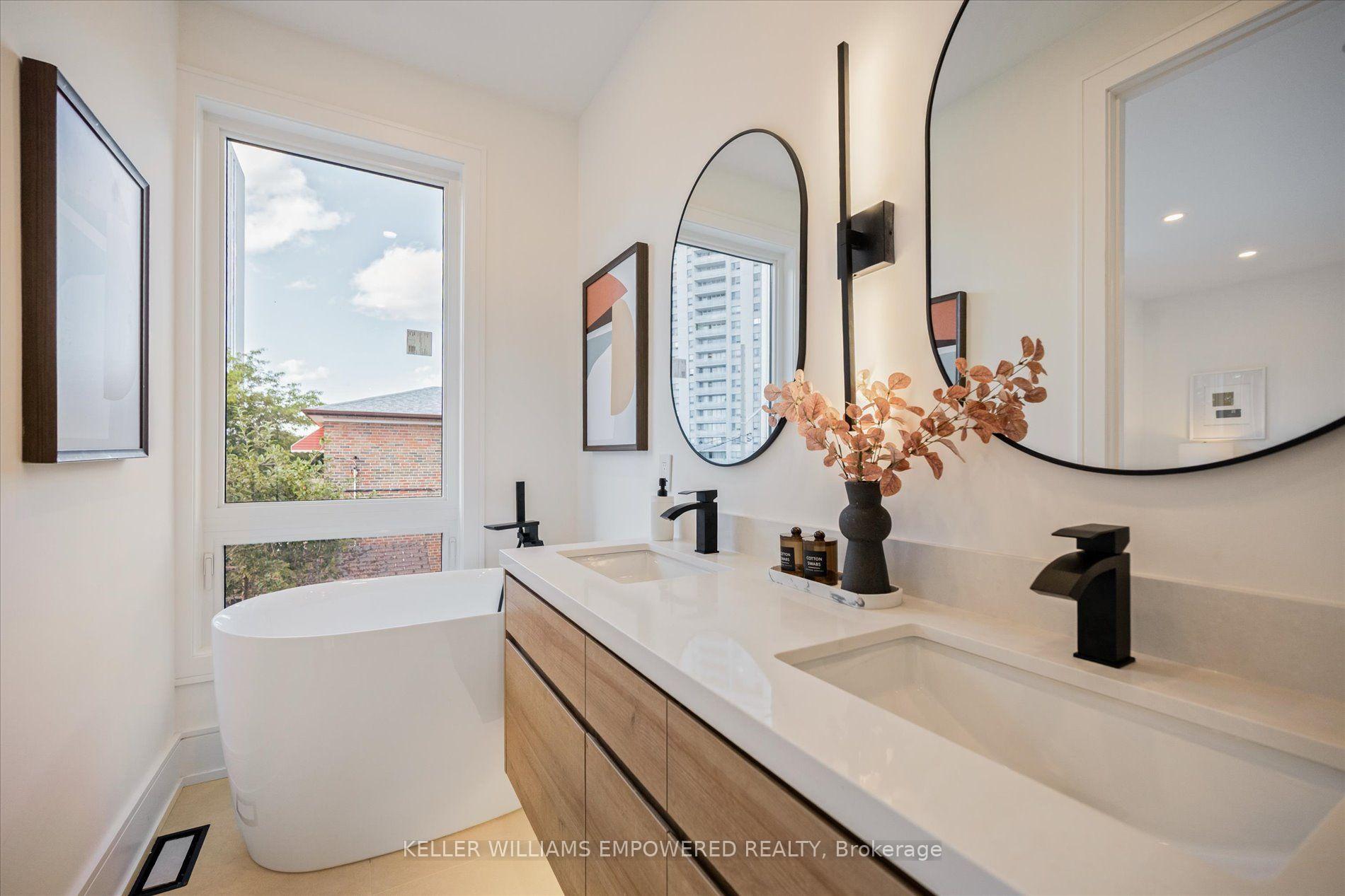 Photo 29 of 16 Trenton Avenue, Toronto, Woodbine-Lumsden — HOMEH