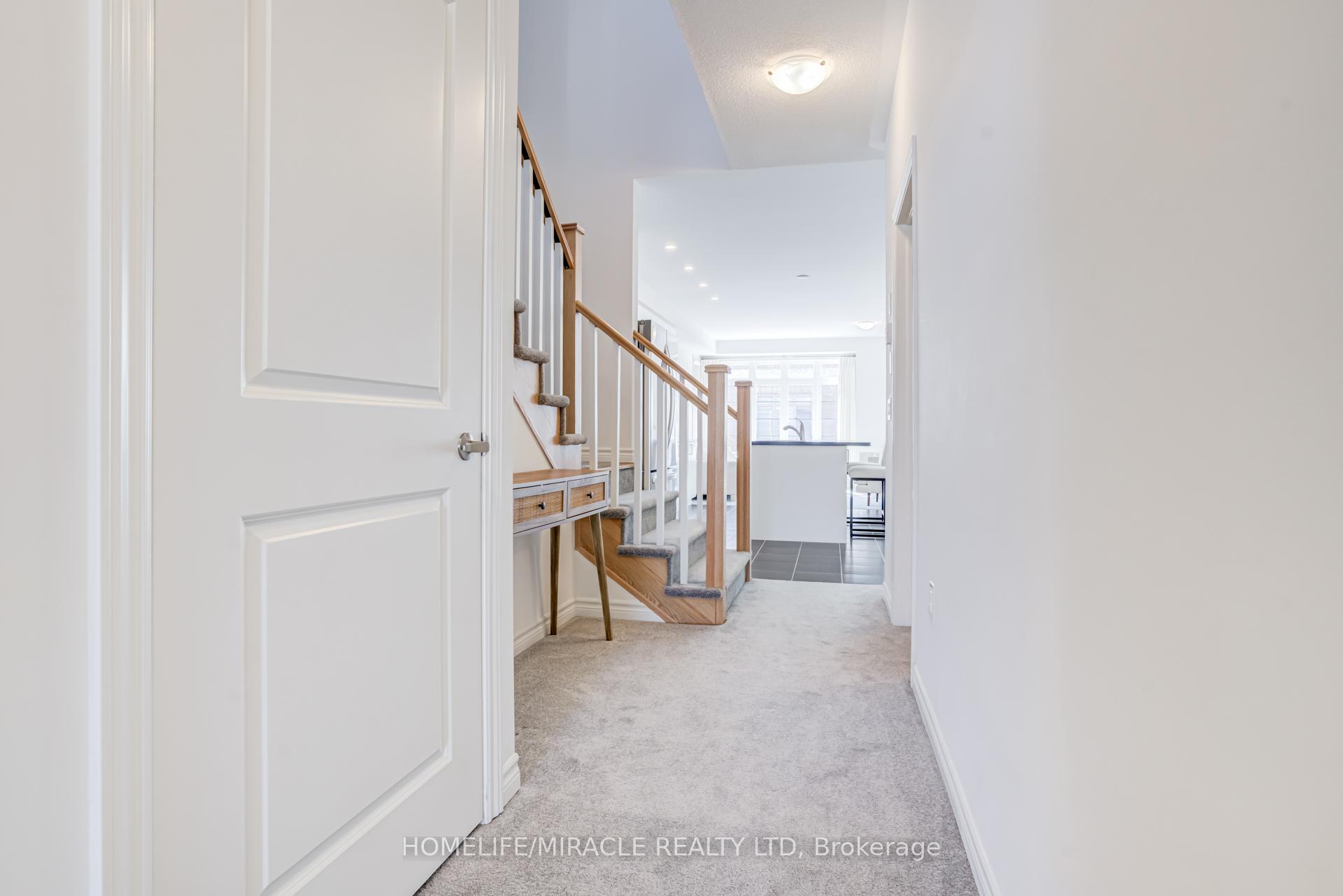 Photo 7 of 14 Sassafras Road, Springwater, Midhurst — HOMEH
