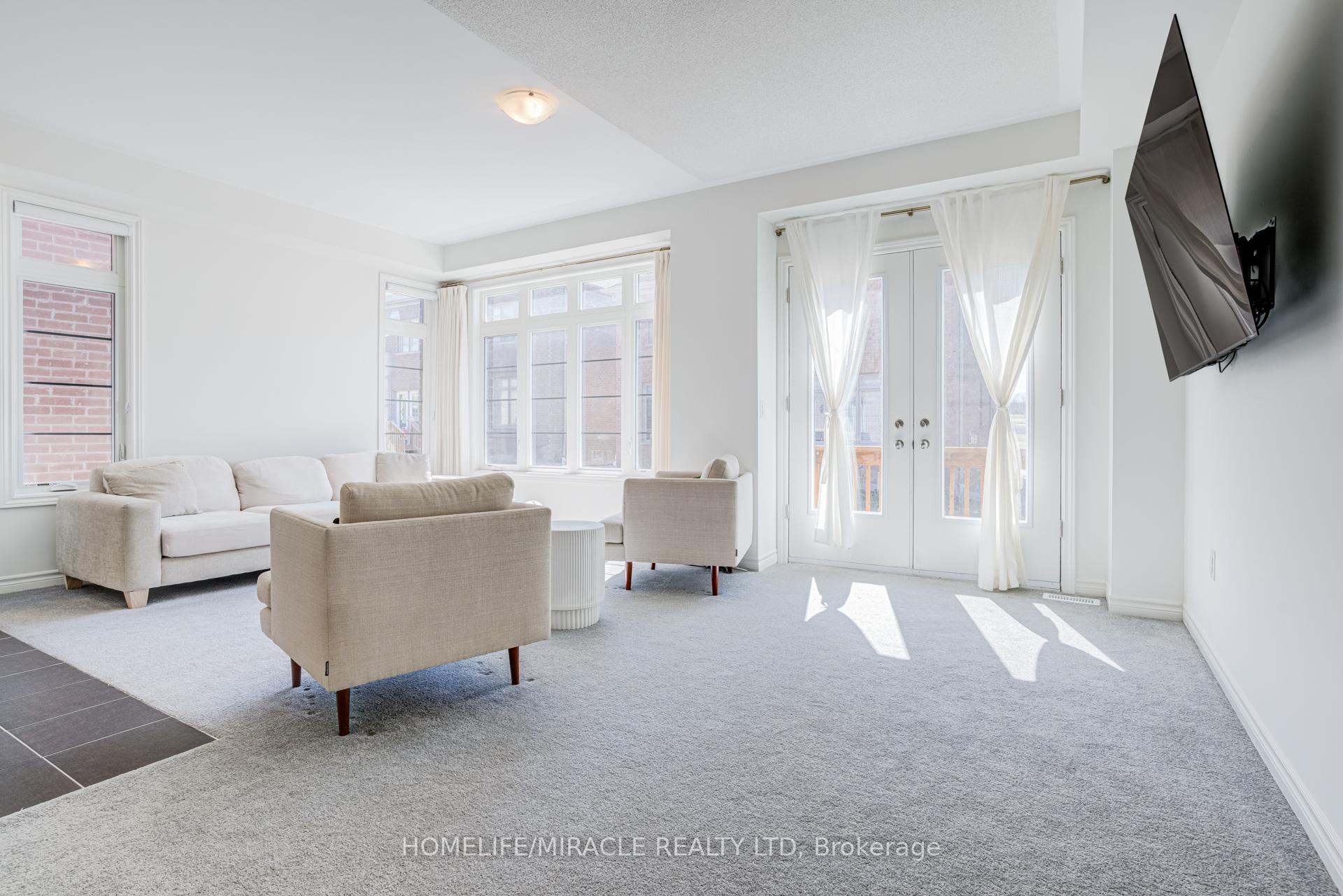 Photo 14 of 14 Sassafras Road, Springwater, Midhurst — HOMEH