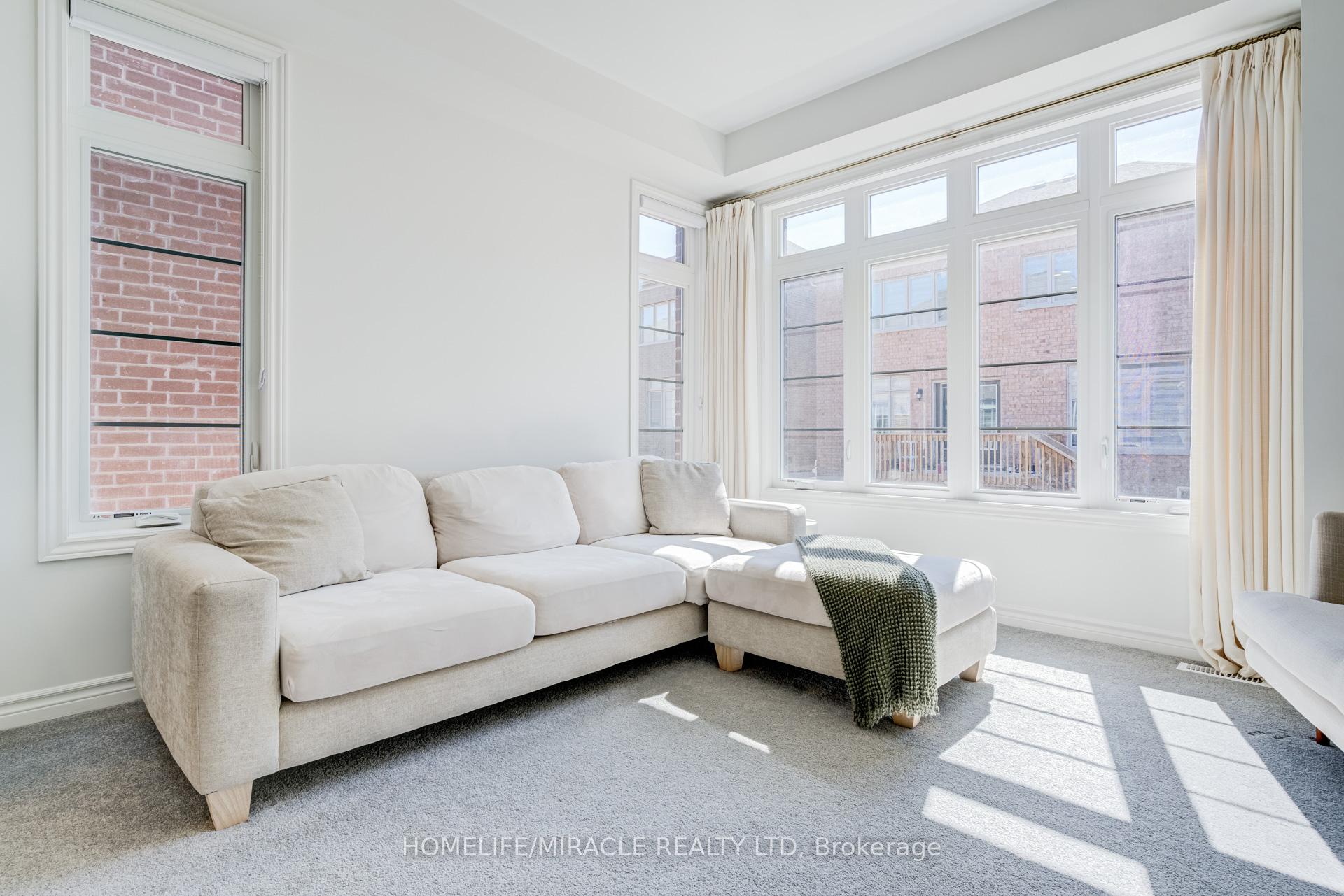 Photo 15 of 14 Sassafras Road, Springwater, Midhurst — HOMEH