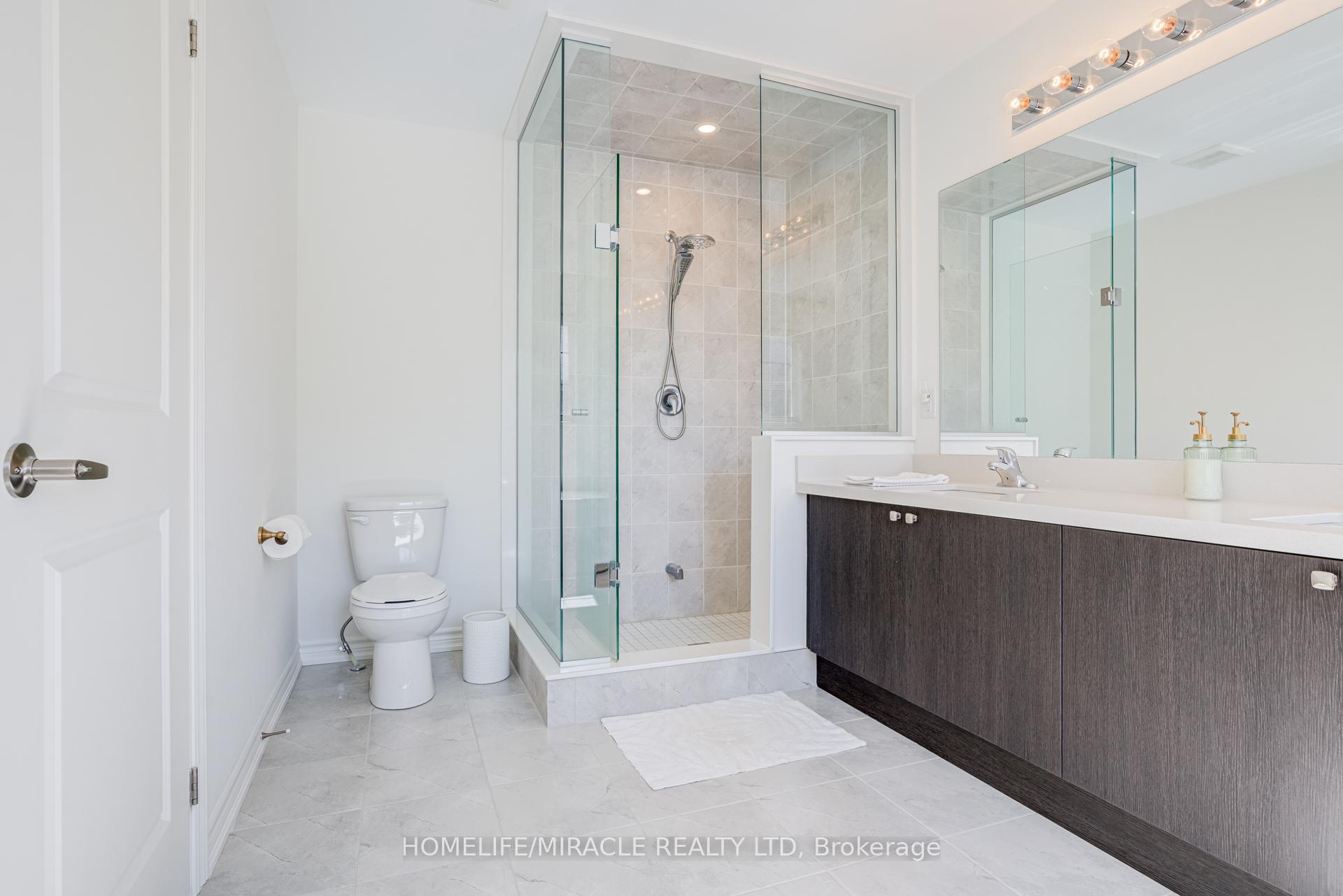 Photo 23 of 14 Sassafras Road, Springwater, Midhurst — HOMEH