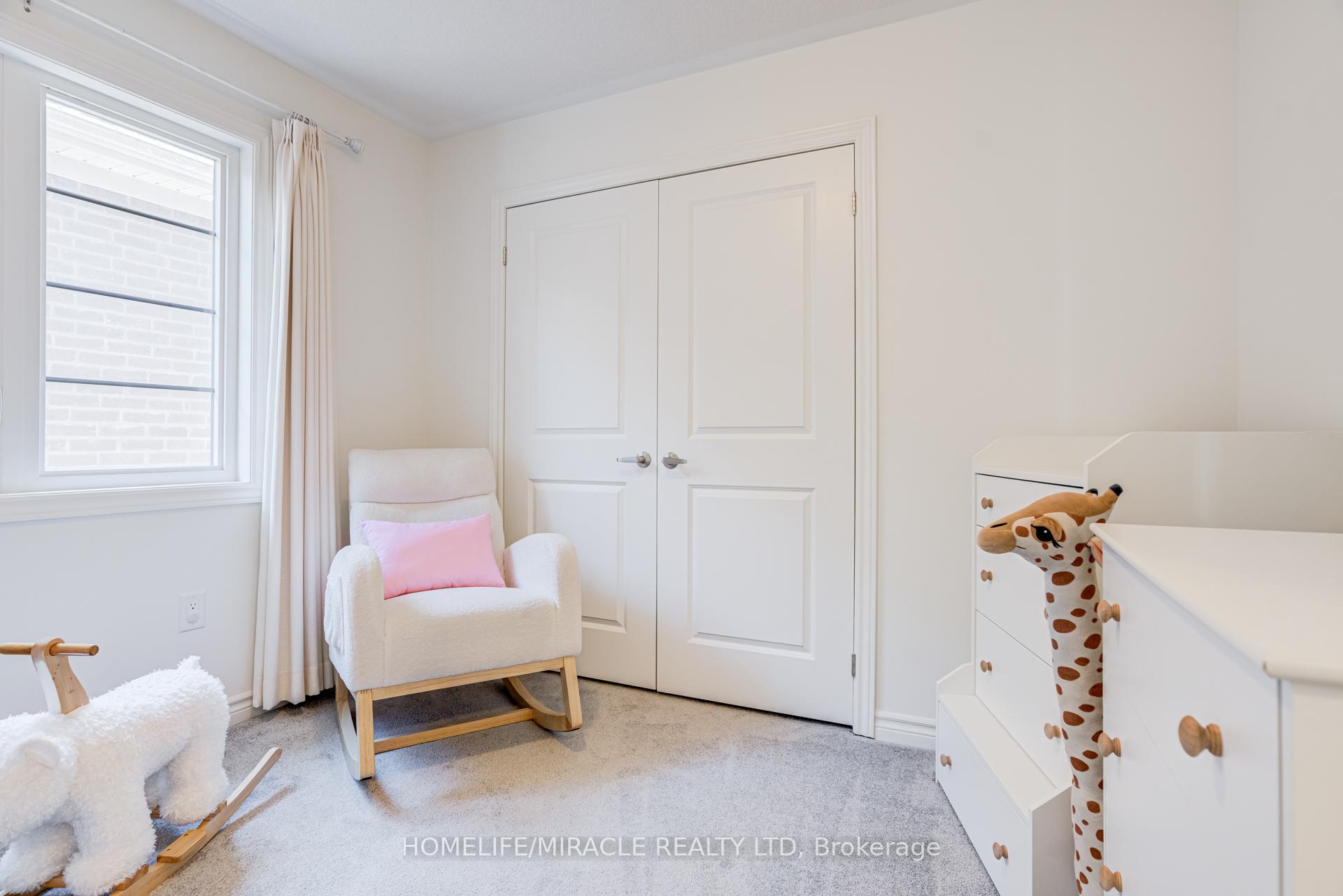 Photo 26 of 14 Sassafras Road, Springwater, Midhurst — HOMEH
