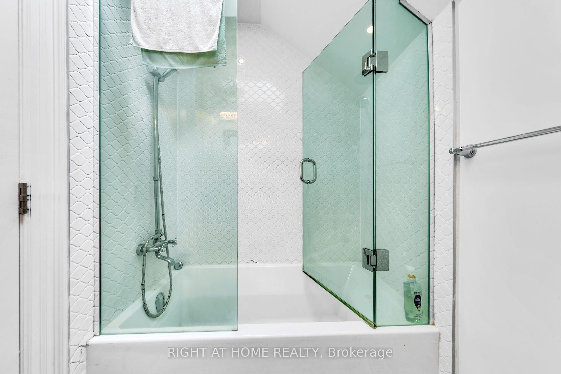 Photo 18 of 185 Soudan Avenue, Toronto, Mount Pleasant West — HOMEH