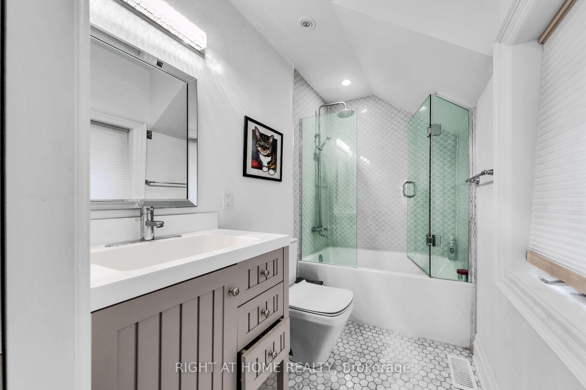Photo 21 of 185 Soudan Avenue, Toronto, Mount Pleasant West — HOMEH