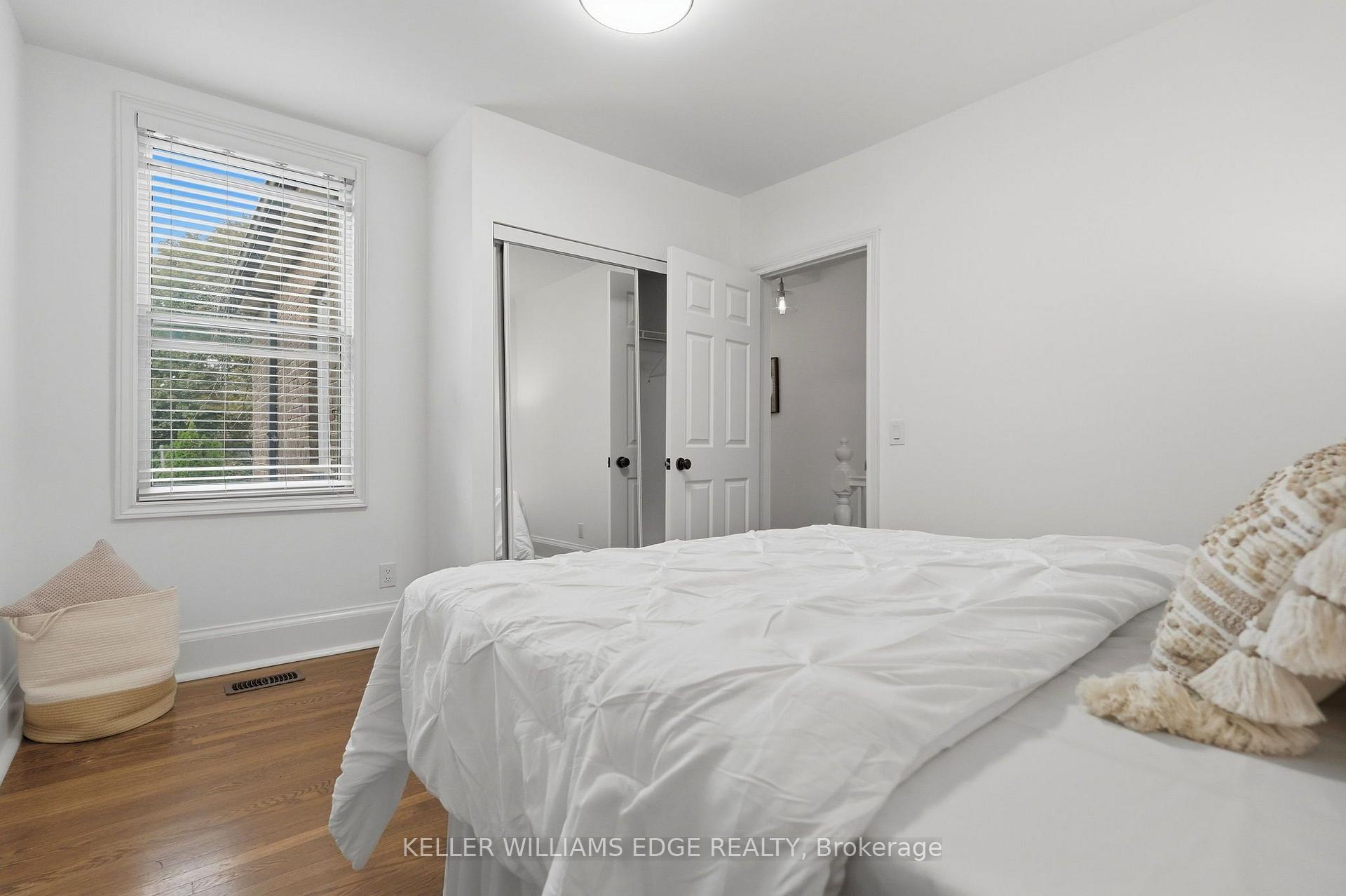 Photo 26 of 28 Conway Avenue, Toronto, Oakwood Village — HOMEH