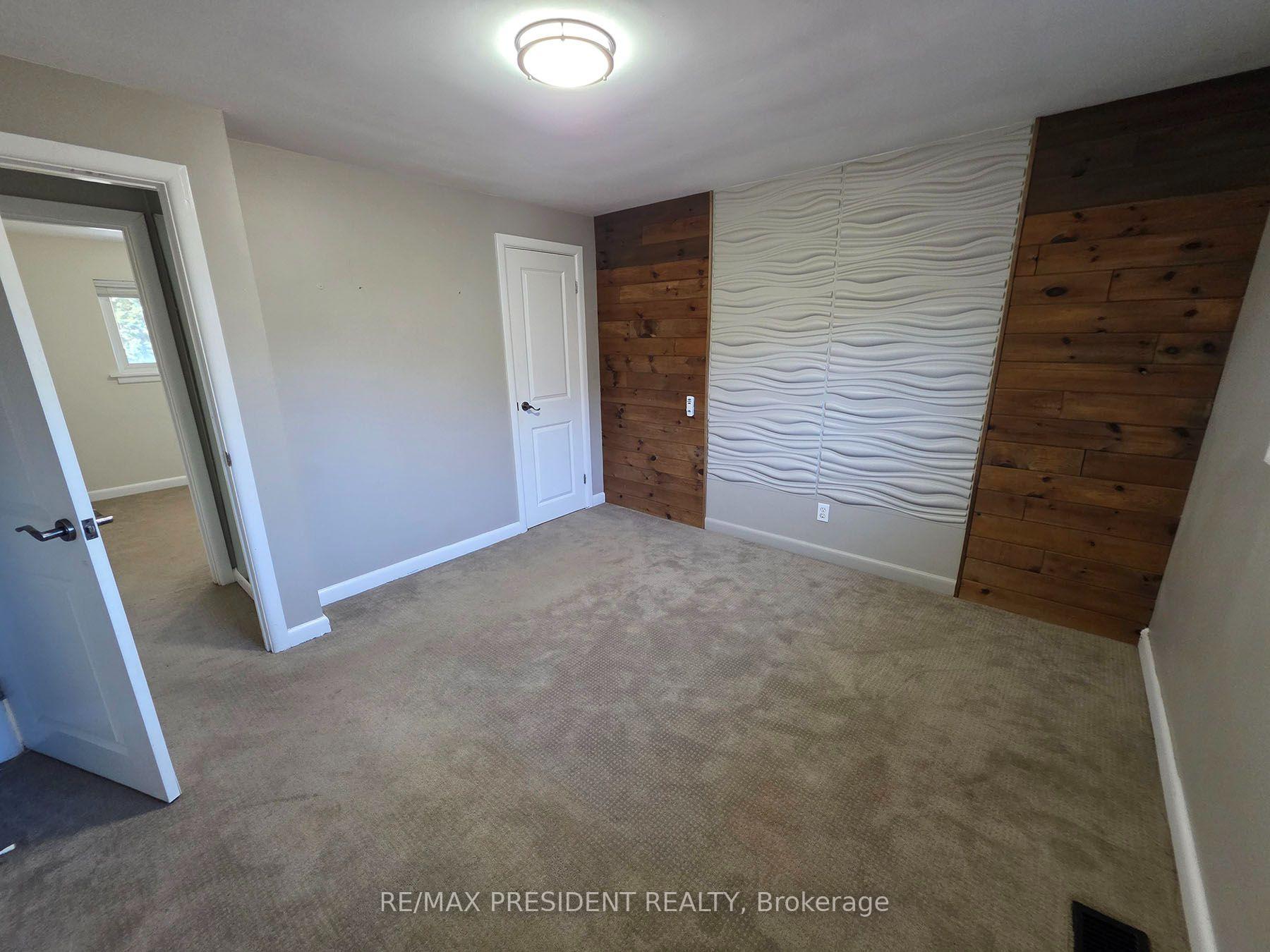 Photo 15 of Unit (Upper), 2280 Mountainside Drive, Burlington, Mountainside — HOMEH