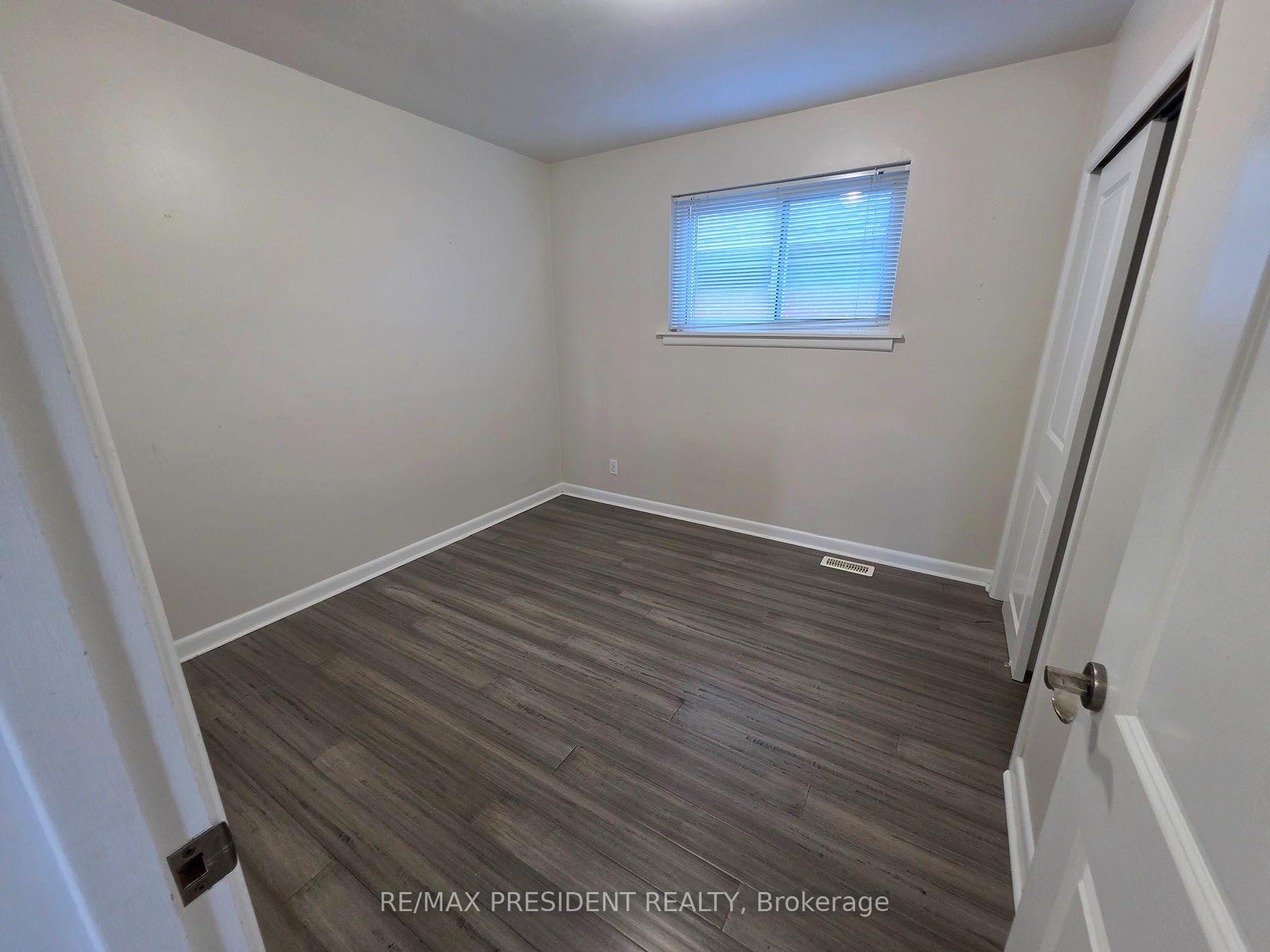 Photo 19 of Unit (Upper), 2280 Mountainside Drive, Burlington, Mountainside — HOMEH