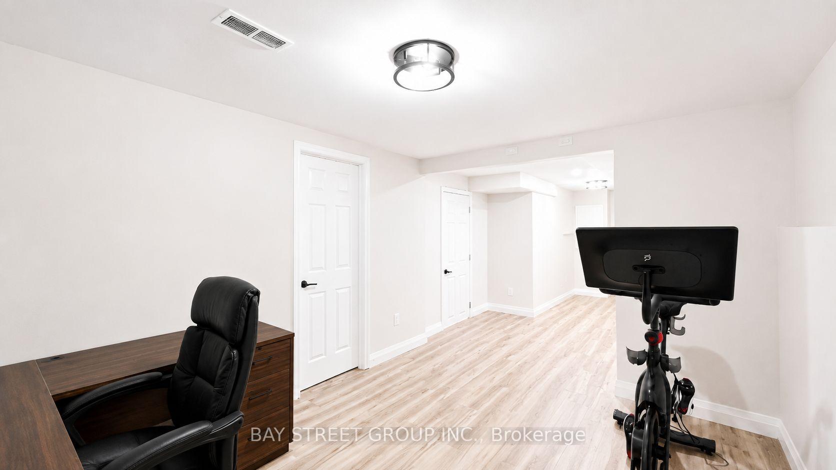 Photo 28 of 245 Browning Trail, Barrie, Letitia Heights — HOMEH