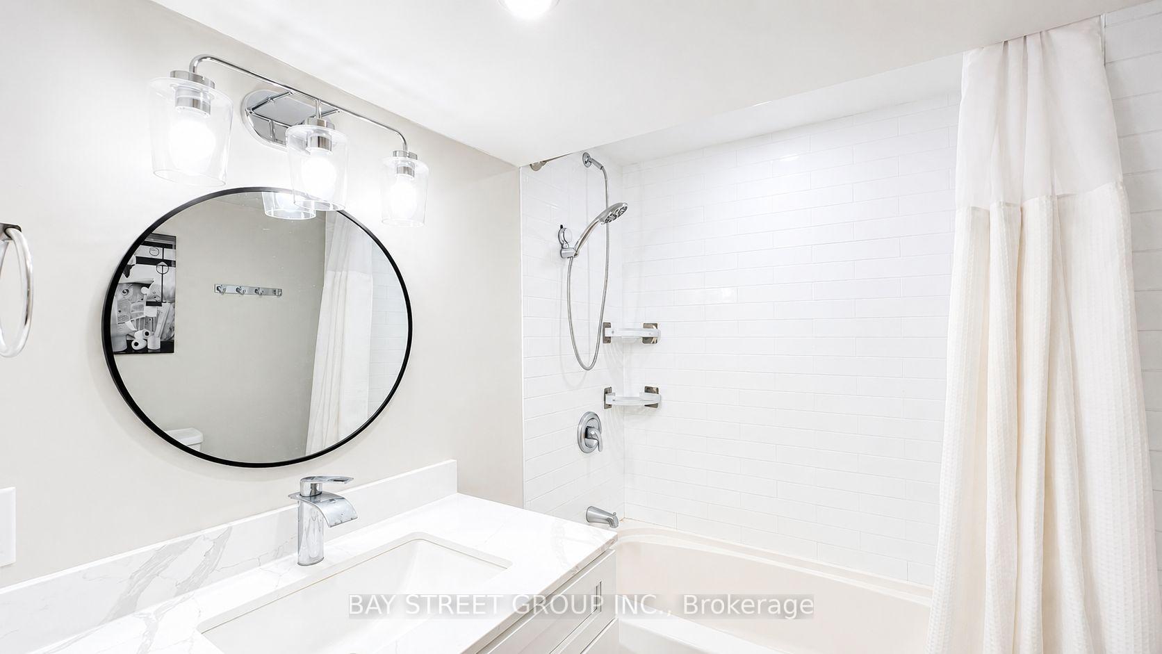 Photo 30 of 245 Browning Trail, Barrie, Letitia Heights — HOMEH