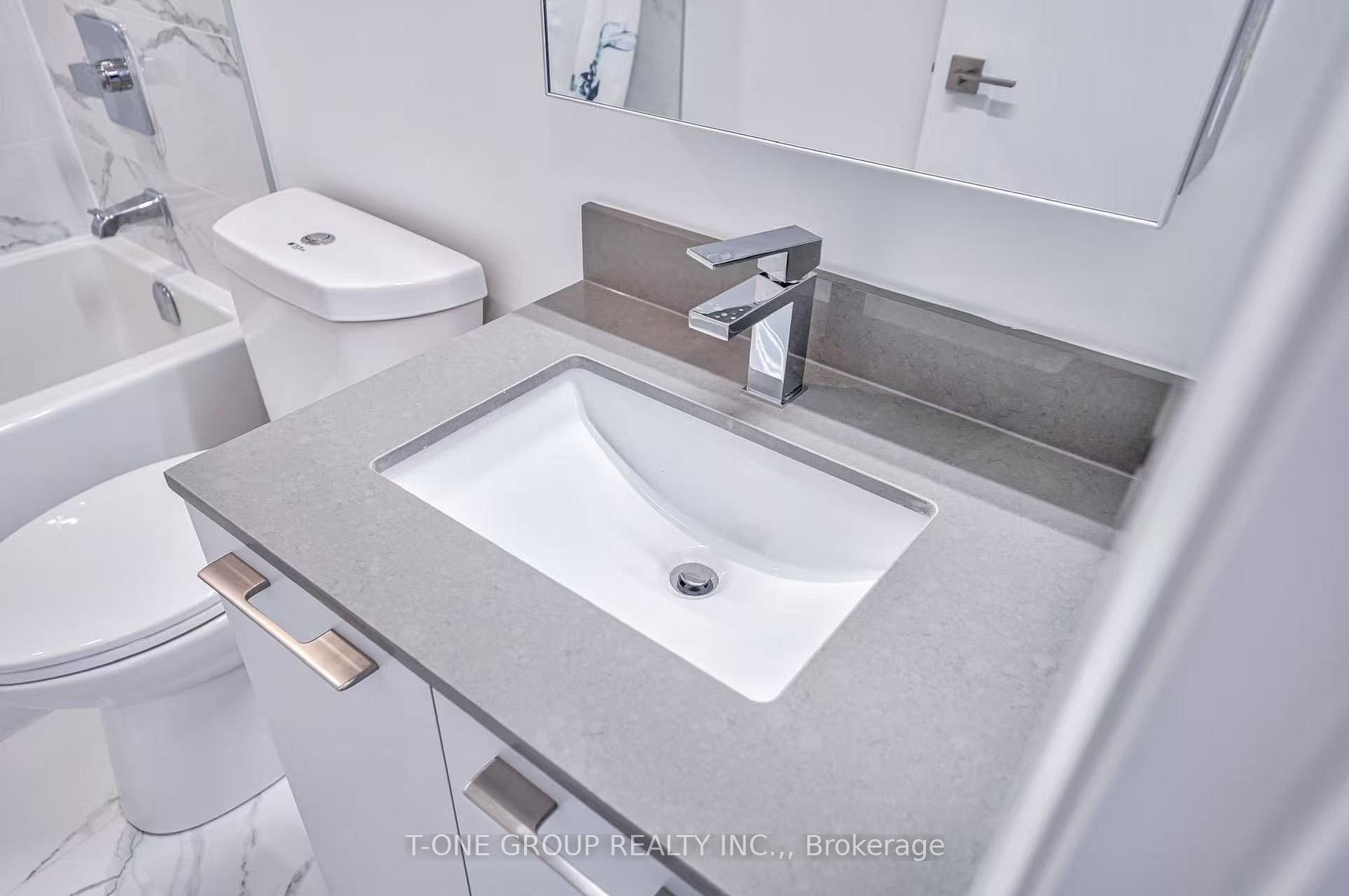 Photo 5 of Unit 2701, 8 Water Walk Drive, Markham, Unionville — HOMEH