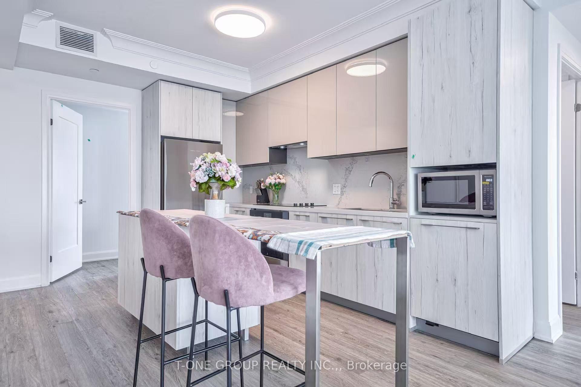 Photo 14 of Unit 2701, 8 Water Walk Drive, Markham, Unionville — HOMEH