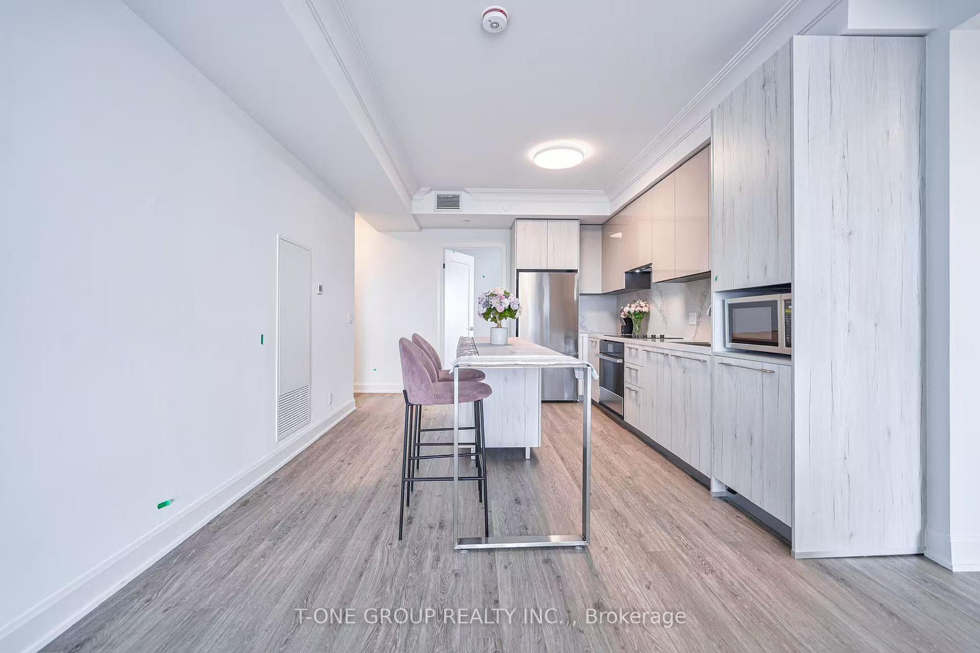 Photo 2 of Unit 2701, 8 Water Walk Drive, Markham, Unionville — HOMEH