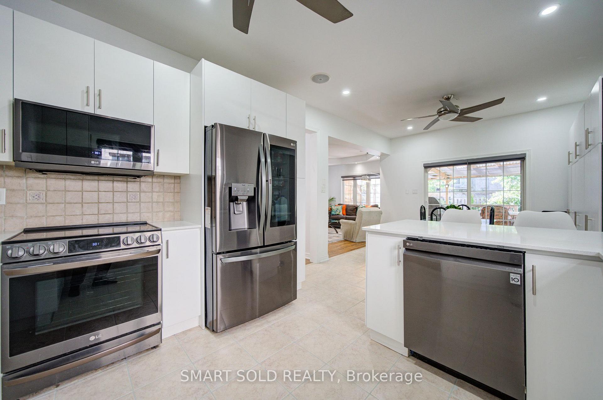 Photo 15 of 14 Giordano Way, Vaughan, Patterson — HOMEH