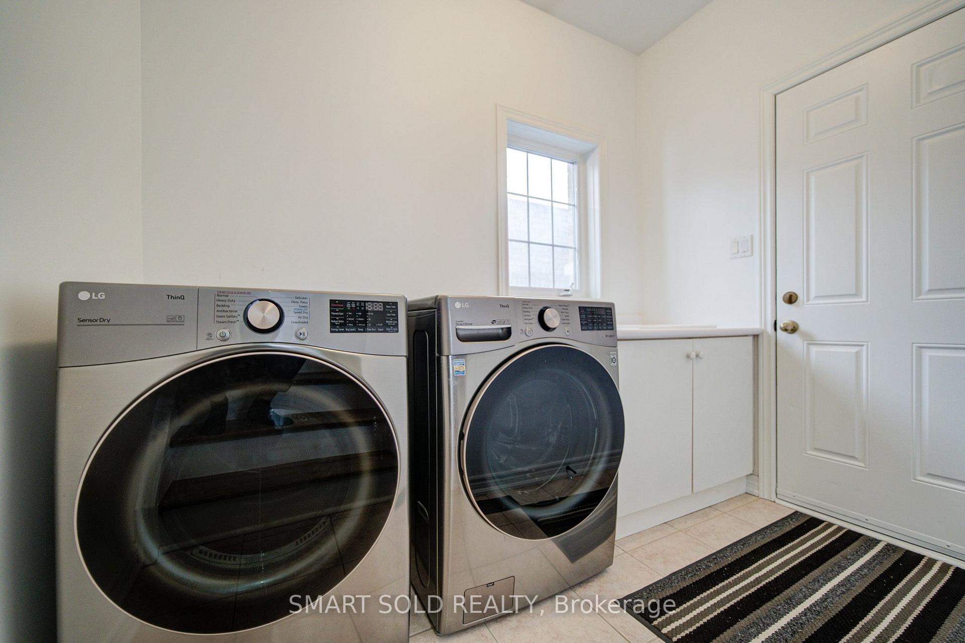 Photo 23 of 14 Giordano Way, Vaughan, Patterson — HOMEH