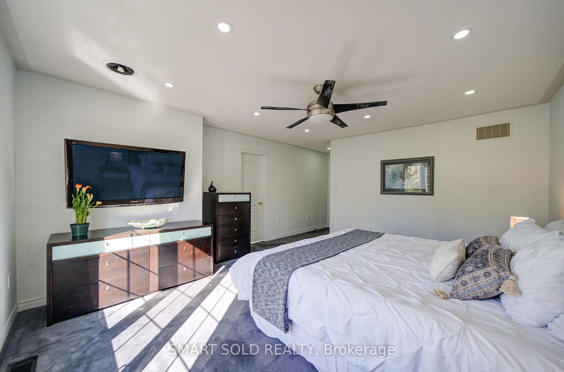 Photo 26 of 14 Giordano Way, Vaughan, Patterson — HOMEH