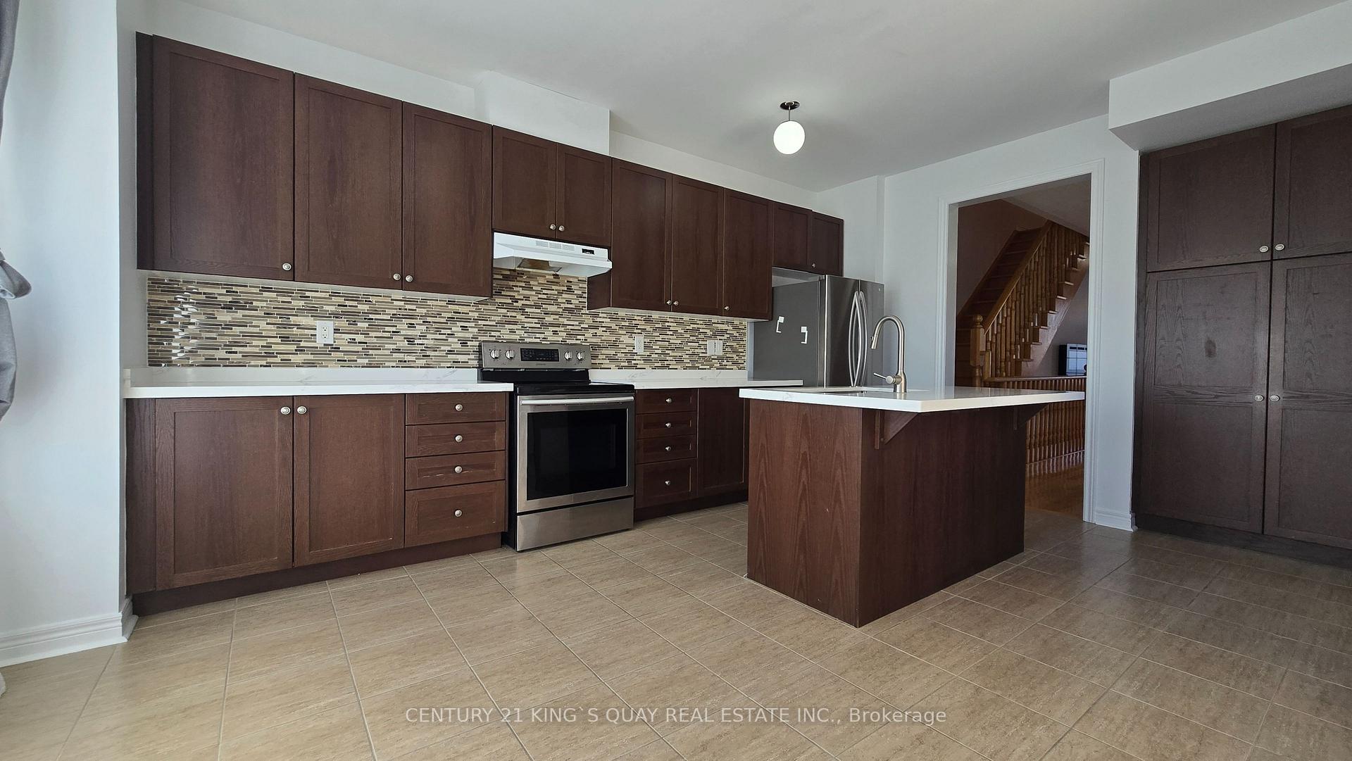 Photo 4 of 4600 16th Avenue, Markham, Berczy — HOMEH