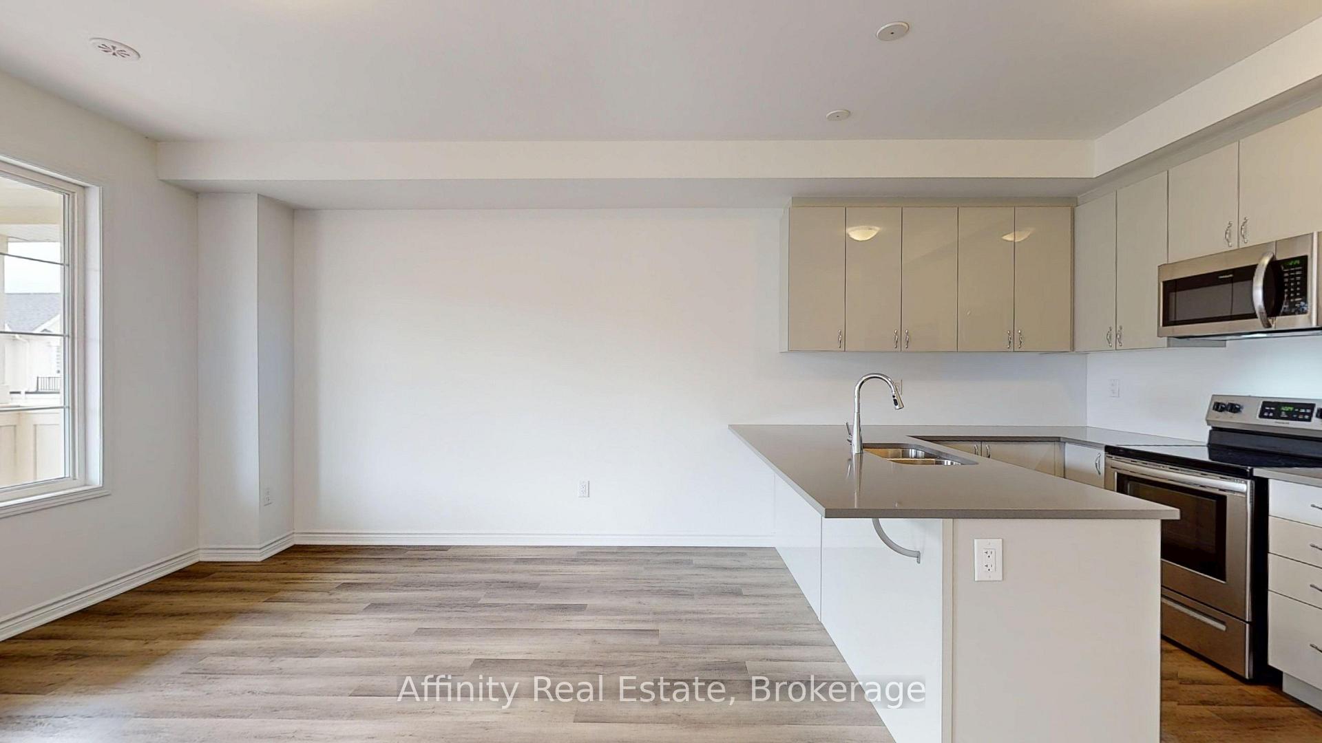 Photo 12 of 1565 Denison Place, Milton, Bowes — HOMEH