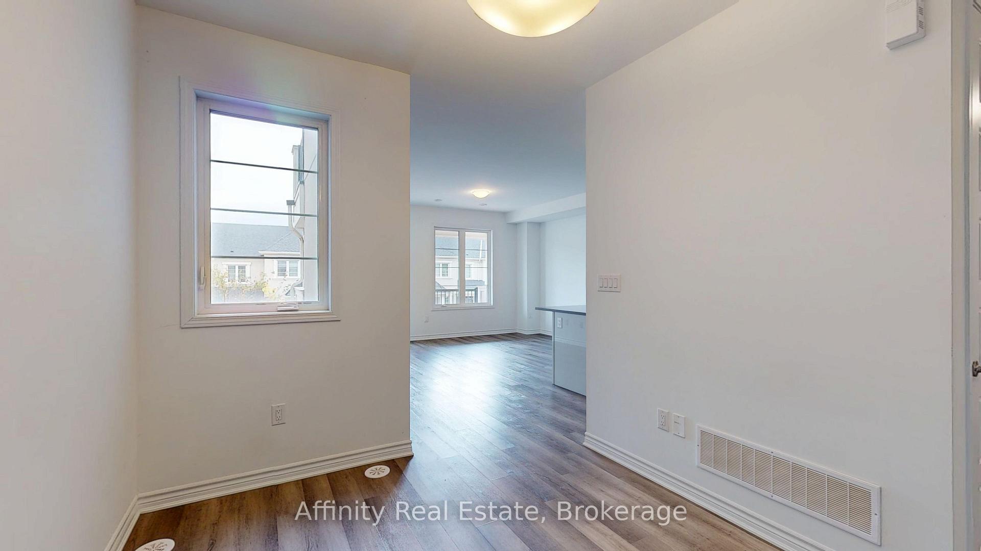 Photo 13 of 1565 Denison Place, Milton, Bowes — HOMEH