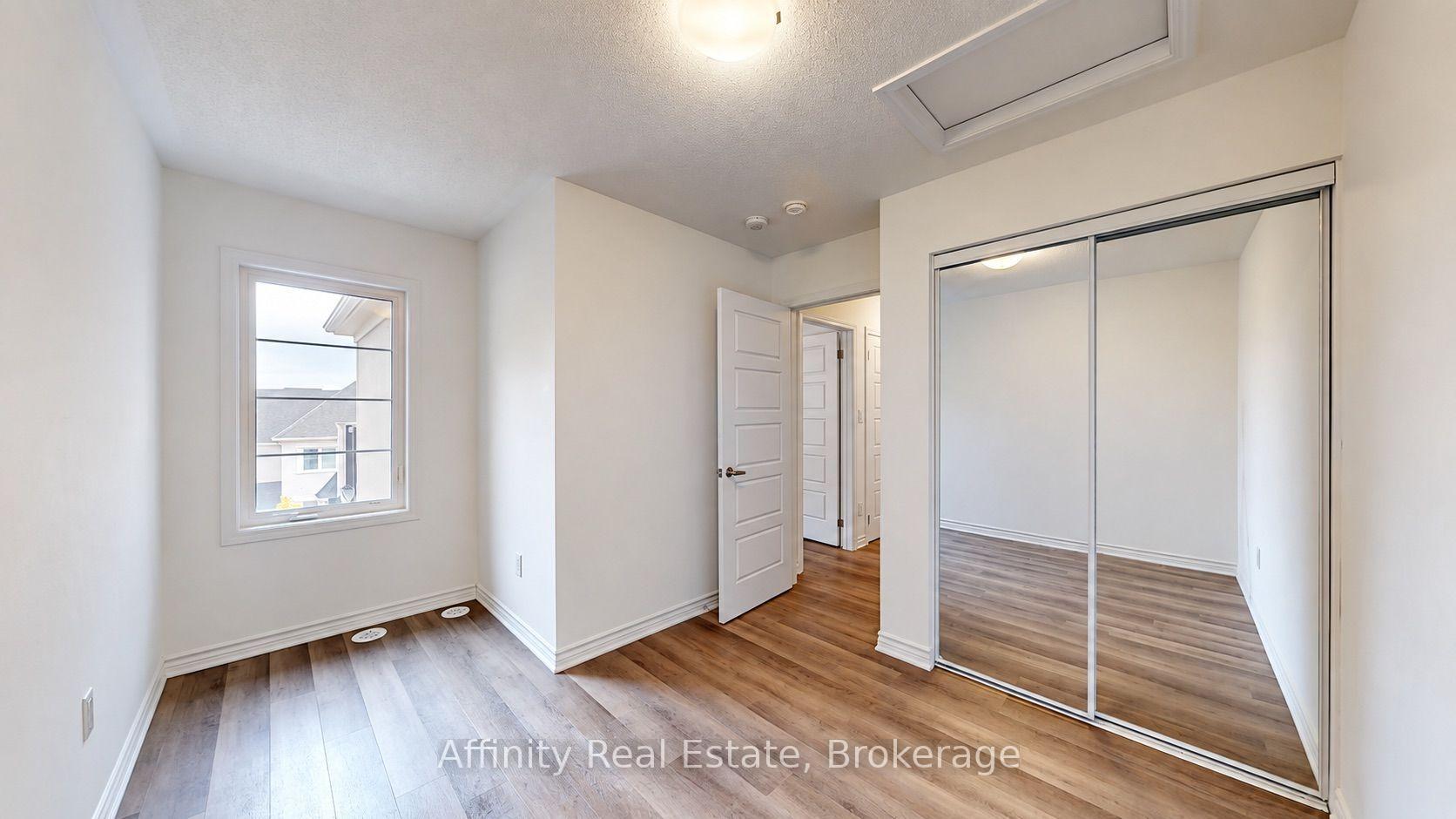Photo 19 of 1565 Denison Place, Milton, Bowes — HOMEH