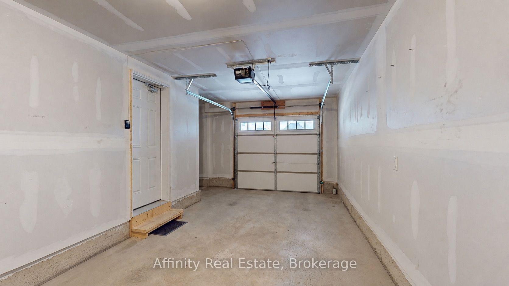 Photo 35 of 1565 Denison Place, Milton, Bowes — HOMEH