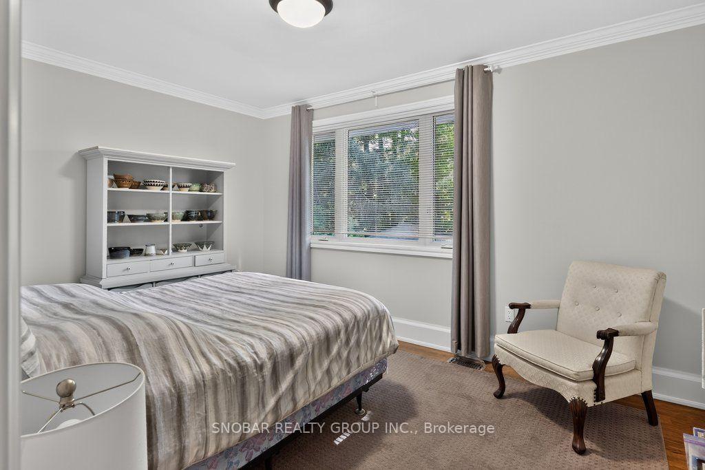 Photo 19 of 1302 Greenoaks Drive, Mississauga, Lorne Park — HOMEH