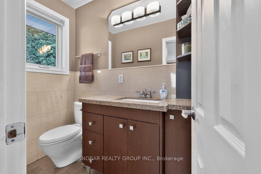 Photo 22 of 1302 Greenoaks Drive, Mississauga, Lorne Park — HOMEH