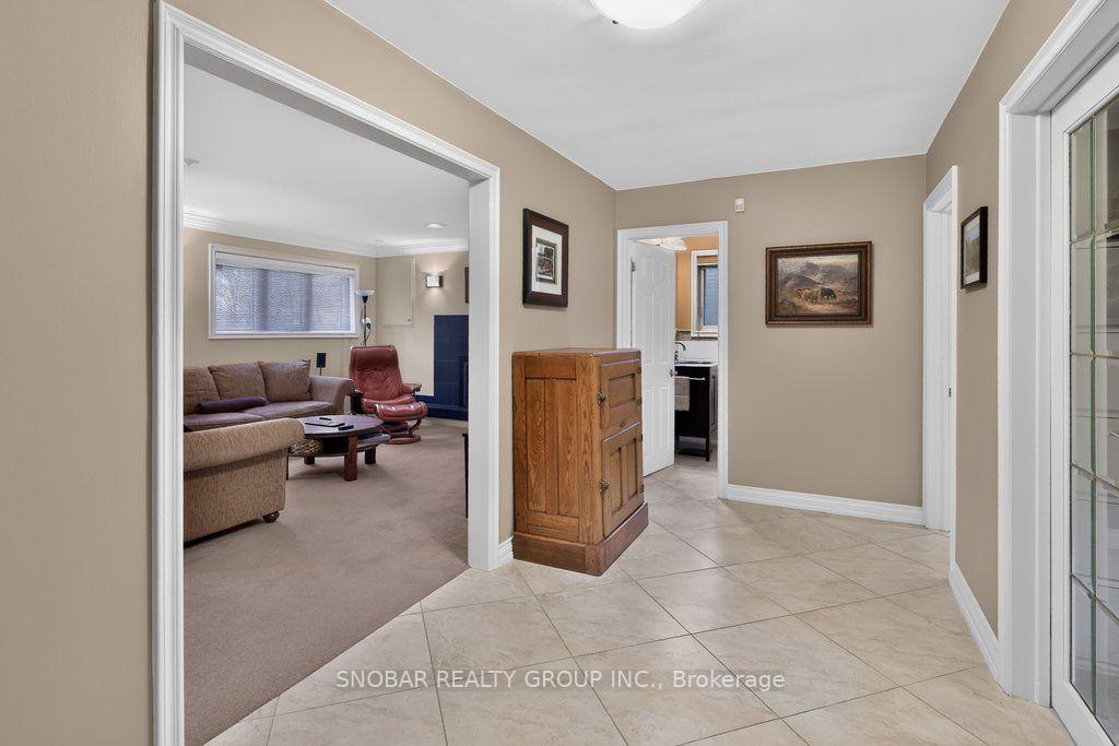 Photo 25 of 1302 Greenoaks Drive, Mississauga, Lorne Park — HOMEH