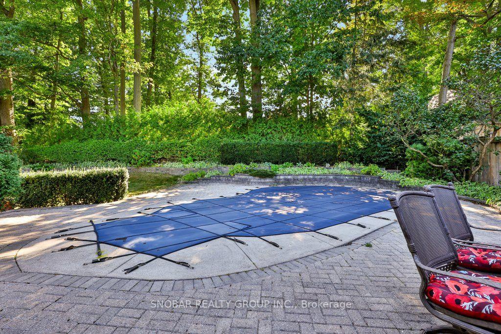 Photo 38 of 1302 Greenoaks Drive, Mississauga, Lorne Park — HOMEH
