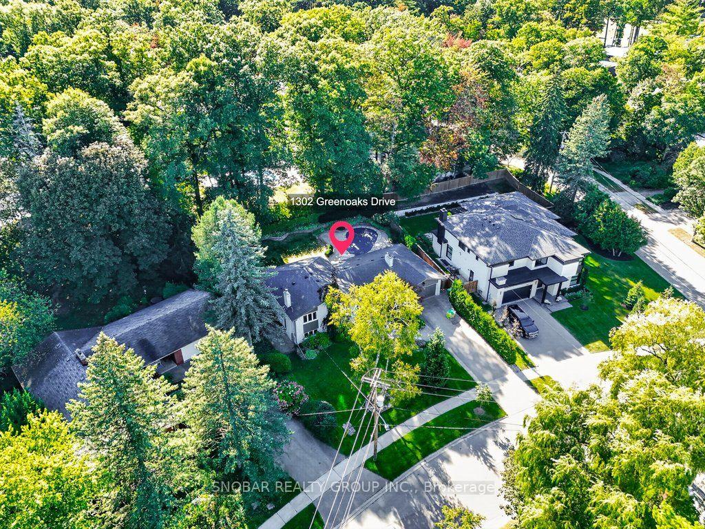 Photo 44 of 1302 Greenoaks Drive, Mississauga, Lorne Park — HOMEH