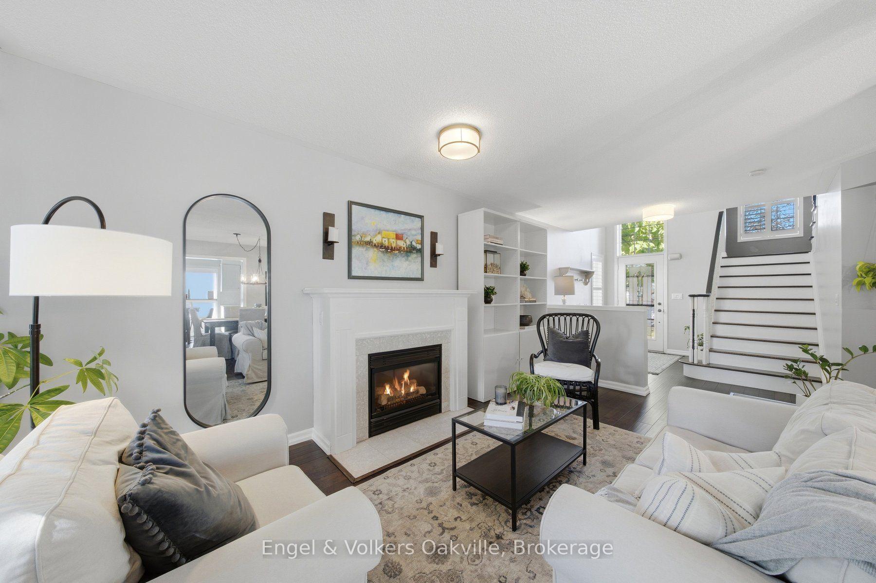 Photo 9 of 44 Keewaydin Street, Hamilton, Waterdown — HOMEH