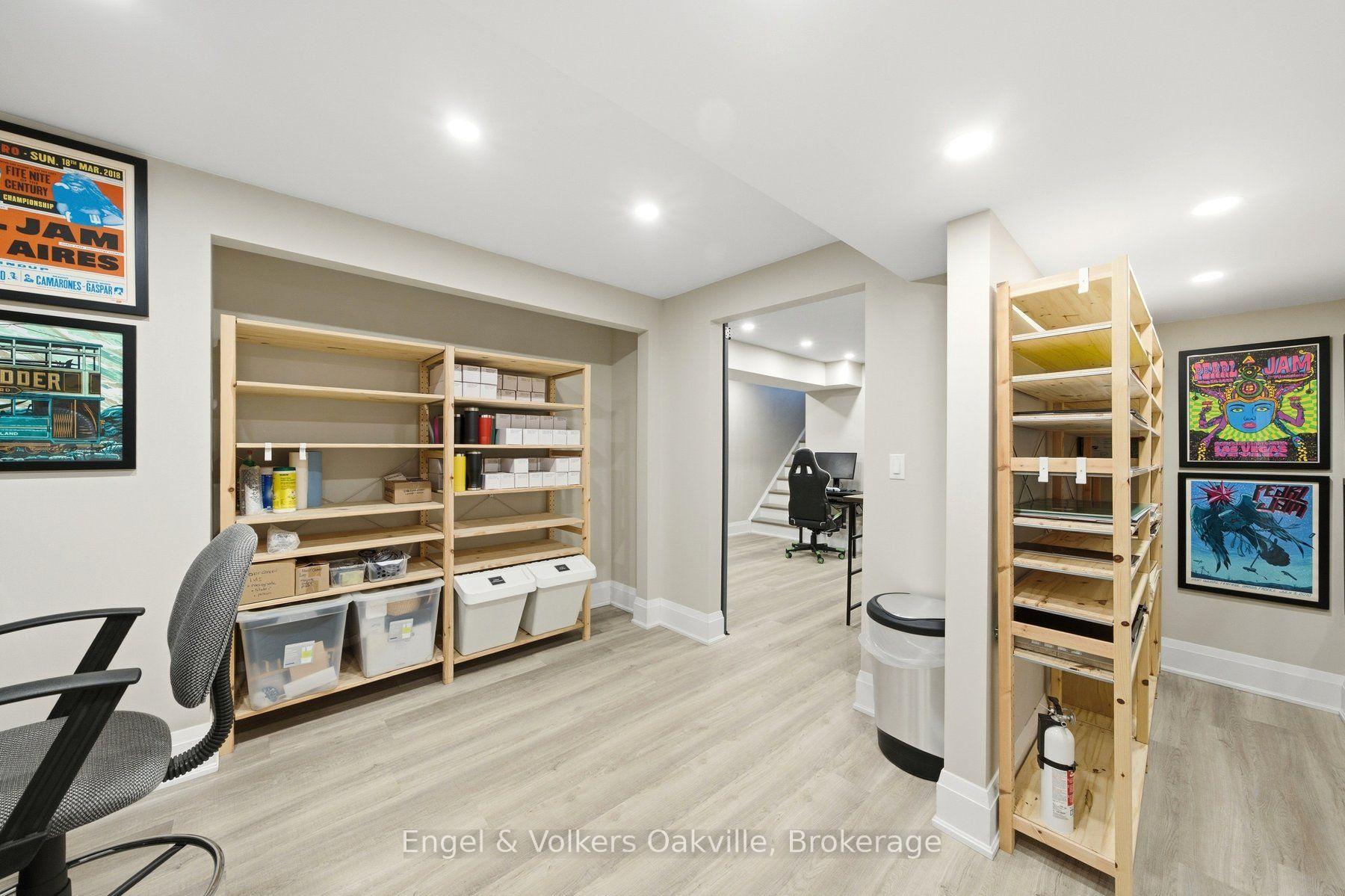 Photo 40 of 44 Keewaydin Street, Hamilton, Waterdown — HOMEH
