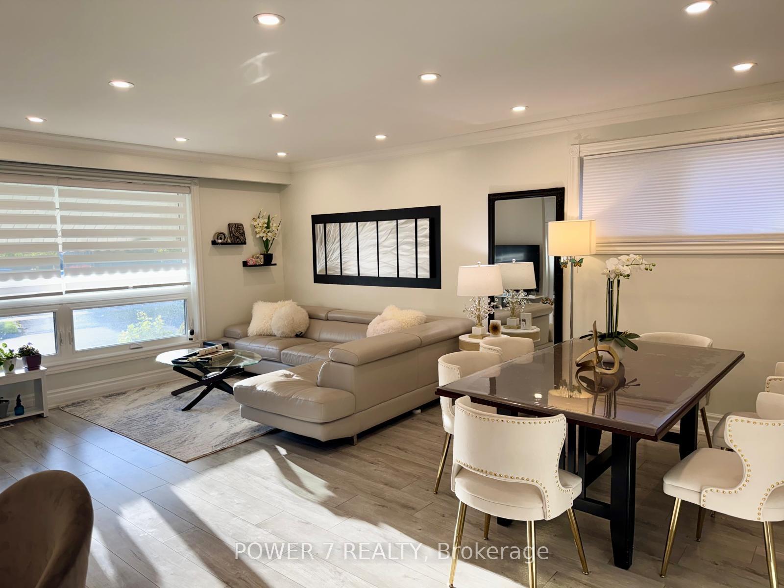 Photo 15 of 3 Brantwood Drive, Scarborough, Woburn — HOMEH