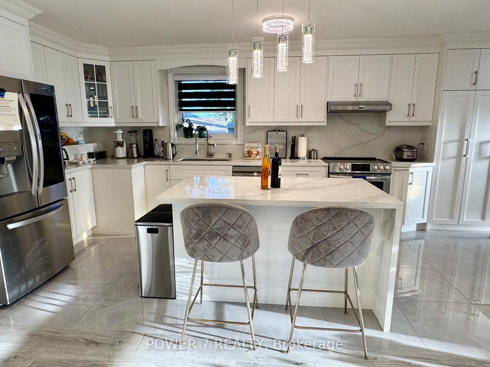 Photo 20 of 3 Brantwood Drive, Scarborough, Woburn — HOMEH
