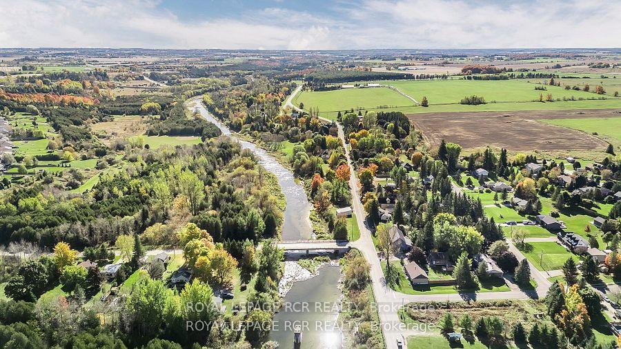 Photo 32 of 18 Peter Street, Amaranth, Rural Amaranth — HOMEH
