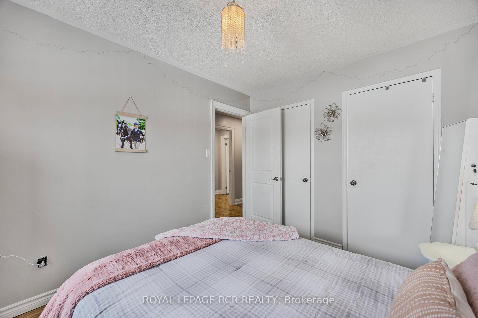Photo 44 of 18 Peter Street, Amaranth, Rural Amaranth — HOMEH