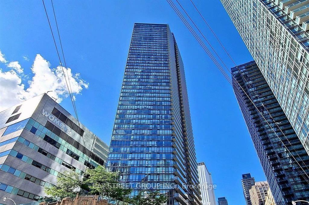 Photo of Unit 3602, 832 Bay Street W